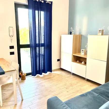 Semesterbostad Casa Roccella